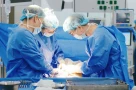 Bác sĩ tại đảo Ngọc quá đỉnh! Ca phẫu thuật "kép" cứu sản phụ mang khối u xơ tử cung tới 10 cm