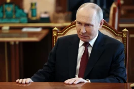 Ông Putin ra tối hậu thư dành cho Ukraine sau những lời hứa bỏ quên