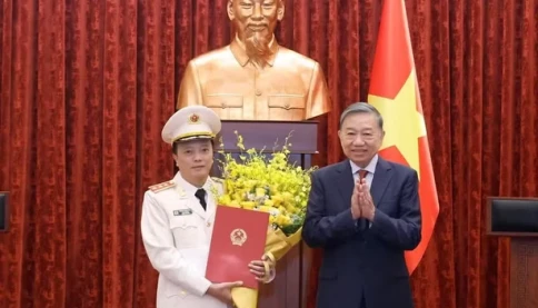Thứ trưởng Bộ Công an Đặng Hồng Đức được thăng quân hàm Thượng tướng