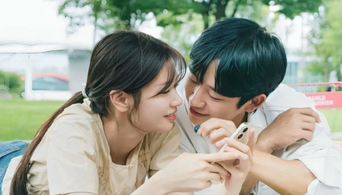 Chòm sao tuần mới 3/8 - 9/8: Ma Kết sẵn sàng được ghi nhận, Song Ngư đừng để cảm xúc dẫn đường
