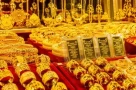 Vì sao giá vàng đồng loạt tăng mạnh?