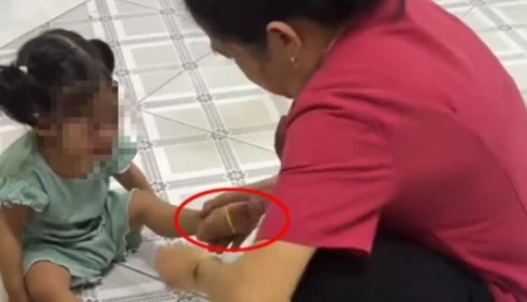 Trường mầm non tạm dừng hoạt động sau vụ bảo mẫu bị tố bạo hành trẻ