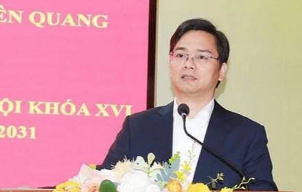 🚨 TẠM ĐÌNH CHỈ GIÁM ĐỐC SỞ GD&ĐT TUYÊN QUANG
