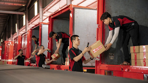 Viettel Post đặt mục tiêu tăng trưởng 33,4% dịch vụ lõi trong năm 2025