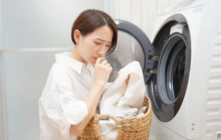 Gioăng cửa máy giặt không được vệ sinh đúng cách - top 1 nguyên nhân gây mùi ẩm mốc