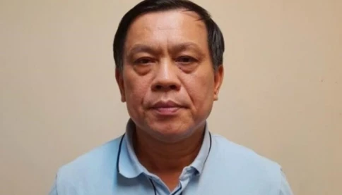 Cựu Thứ trưởng Nguyễn Bá Hoan hầu tòa: Cáo buộc để cấp dưới “hành” doanh nghiệp