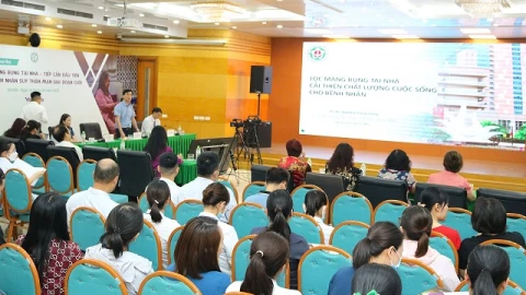 Lọc màng bụng là gì? Bệnh nhân suy thận giai đoạn cuối có lọc tại nhà được không?