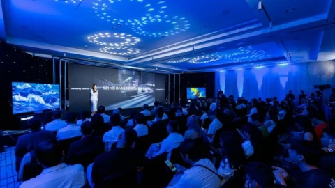 Samsung ra mắt thế hệ TV AI 2025 tại Việt Nam: AI mạnh hơn, màn hình to hơn, nội dung Việt nhiều hơn!