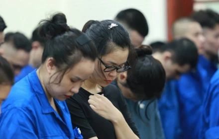 Nóng! Chỉ trong 4 ngày, người đàn ông 68 tuổi mất hơn 41 tỷ đồng vì giúp "cô bạn gái xinh đẹp" làm nhiệm vụ 🥹