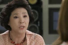 Con dâu đọc được tin nhắn mẹ chồng chê ăn bám, nên làm thế nào?