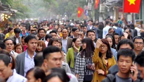 Tuyệt vời! Đề xuất nghỉ Quốc khánh tăng 2 ngày để cha mẹ được đưa con đến trường trong ngày khai giảng. 👇