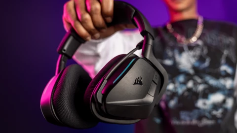 CORSAIR VOID WIRELESS v2 trình làng: tai nghe gaming không dây tích hợp Dolby Atmos, pin tới 130 tiếng