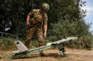 Ukraine tuyên bố đánh trúng sân bay Nga, hạ 2 trạm radar