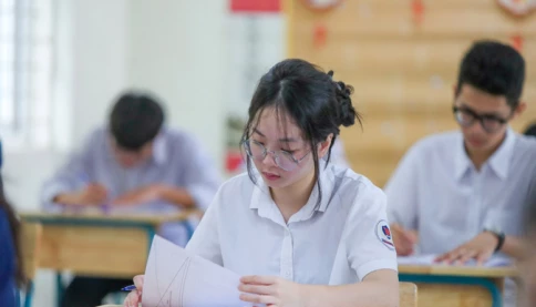 Phụ huynh 2K12 cần chuẩn bị gì trước những thay đổi trong tuyển sinh lớp 10?