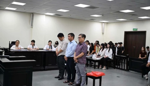 Nóng! Cựu hiệu trưởng lĩnh 3 năm tù vì giữ lại hơn 202 triệu đồng tiền hỗ trợ A80