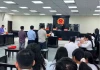 Cựu hiệu trưởng Cao đẳng Du lịch Hà Nội hầu tòa vì giữ lại tiền hỗ trợ sinh viên