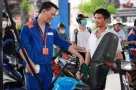 Giá xăng dầu chiều 27/8: Xăng giảm nhẹ, diesel “lao dốc” 460 đồng/lít