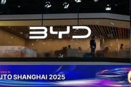 Không gian trưng bày độc lạ đậm chất văn hóa của BYD khiến khách tham quan sững sờ