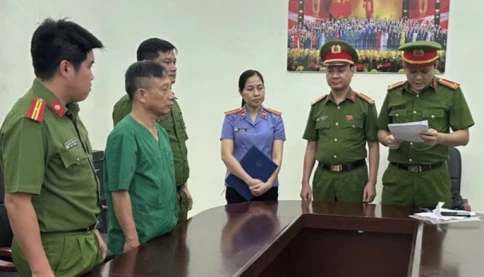 Giám đốc bệnh viện ở Ninh Bình bị khởi tố vì làm sai lệch hồ sơ bệnh án