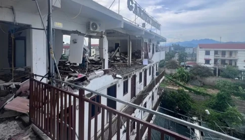 Diễn biến vụ nổ bay 4 phòng trọ ở Phú Thọ, 2 người tử vong: Điều gì đã xảy ra?