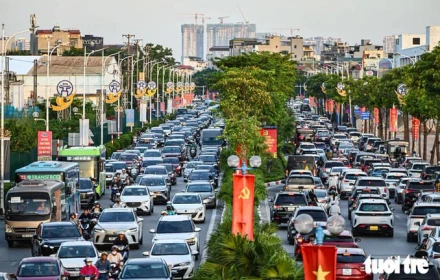 Nên nghỉ Quốc khánh thêm một ngày nữa