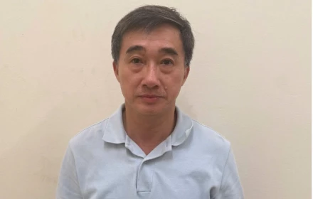 Thứ trưởng Bộ Y tế Trần Văn Thuấn nhận hối lộ!