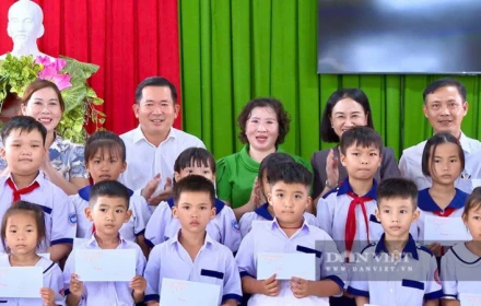 Nể và trân trọng Bí thư Đinh Văn Nơi!