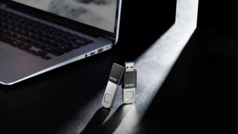 Lexar JumpDrive F35 Pro giữ vững vị trí số 1 top lựa chọn USB bảo mật hàng đầu thế giới