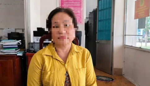 BÁN VÀNG CHO CON RIÊNG, DỰNG HIỆN TRƯỜNG GIẢ ĐỂ GIẤU CHỒNG