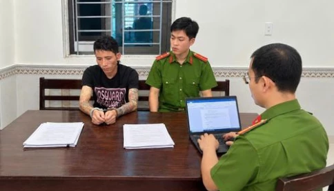 Cú “úp sọt” ma túy cực khủng: Ông trùm sa lưới, 9 đàn em ‘cộm cán’ đồng loạt gãy cánh