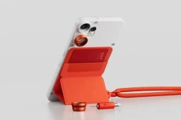 Xuất hiện chiếc điện thoại độc lạ giá chỉ hơn 5 triệu mà gắn được ống kính rời, cấu hình ổn áp