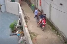 Người phụ nữ cầm chổi đánh hàng xóm ở Bắc Ninh: Công an vào cuộc