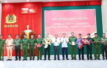 TIỀN ĐÂU MÀ RỬA LẮM THẾ: Khởi tố ba người liên quan đường dây có dấu hiệu rửa tiền gần 50.000 tỉ đồng