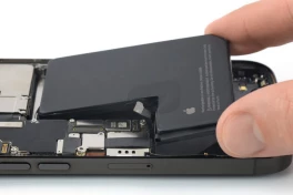 Thay pin iPhone có ảnh hưởng gì đến dữ liệu, iCloud trong máy không?