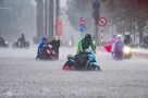 Mưa lớn ở miền Bắc có thể kéo dài cả chục ngày, nhiều nơi nguy cơ ngập lụt, lũ quét và sạt lở