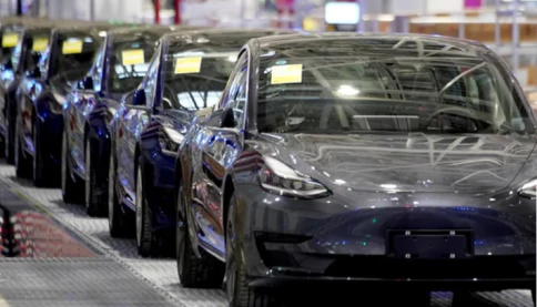 TESLA VÀO VIỆT NAM: CUỘC CHIẾN XE ĐIỆN CHÍNH THỨC NÓNG