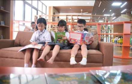 Phụ huynh xuýt xoa nhìn trường tiểu học công mới xây đẹp sang sịn mịn hơn trường quốc tế