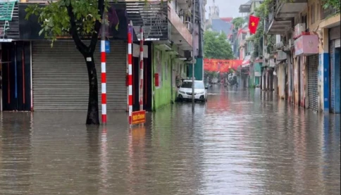 Quy hoạch Thủ đô tầm nhìn 100 năm: Bao giờ Hà Nội mới hết cảnh mưa là ngập?