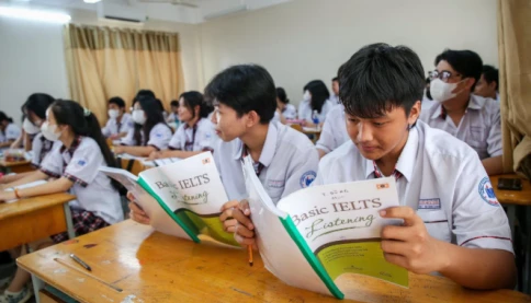 Học IELTS từ sớm để vào đại học, học sinh 2009 phải làm gì khi tuyển sinh 2027 không còn cộng điểm?