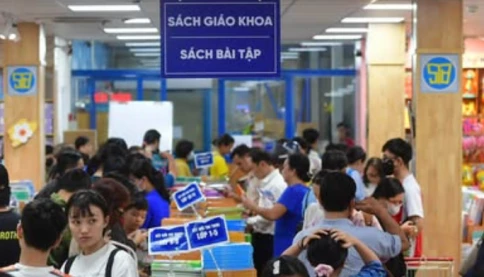 Tập trung đánh giá toàn diện công tác giáo dục phổ thông, nội dung sách giáo khoa