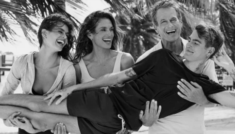 Con trai siêu mẫu Cindy Crawford vừa qua đời ở tuổi 27