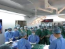 Xúc động hình ảnh y bác sĩ tiễn biệt đồng nghiệp trước giờ hiến tạng