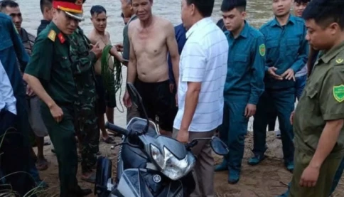 Thanh niên sinh năm 2003 mất tích ở Sông Mã, mới vớt được xe máy