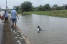 Nam sinh lớp 11 không biết bơi vẫn lao xuống sông cứu hai em nhỏ
