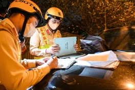 Đề xuất tăng mức phạt tiền vi phạm giao thông đường bộ tối đa lên 150 triệu đồng