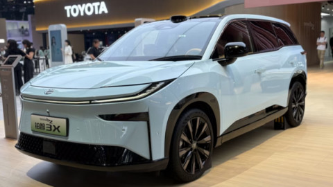 Muốn biết ngành xe hơi Mỹ - Trung khác nhau thế nào, hãy nhìn vào chiếc SUV điện 15.000 USD của Toyota