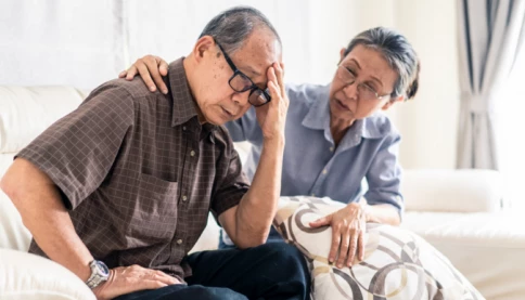 Cha mẹ già mất ngủ vì con ngoài 30 tuổi chưa lập gia đình