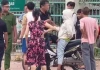 Hai thanh niên 17 tuổi bị bắt giữ vì cướp giật điện thoại của nữ du khách người Nga