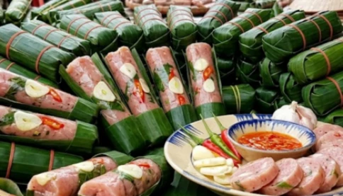 Nem chua Thanh Hoá làm từ thịt sống hay thịt chín?