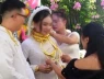 Tại sao cô dâu cứ phải đeo vàng thuê 'làm màu' ở đám cưới?